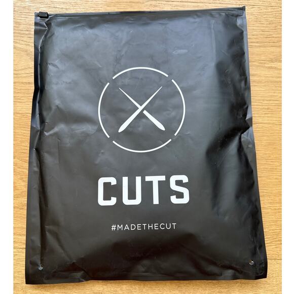 Cuts - Overtime Tee 2.0 in White - Picture 6 of 6